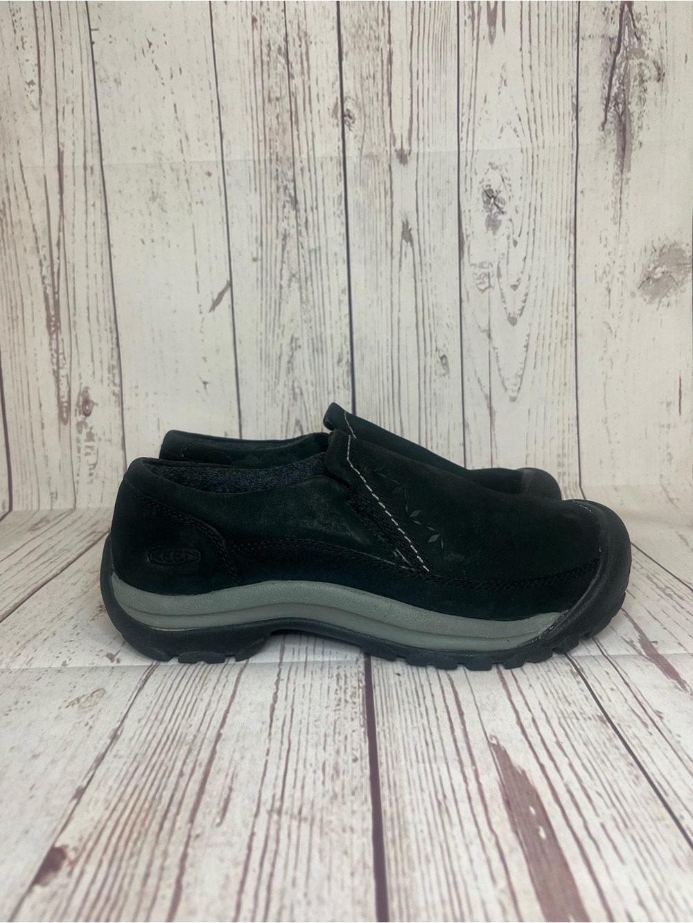 KEEN - Kaci III Leather Insulated Lined Slip on Loafer Bootie Wms Sz 7.5